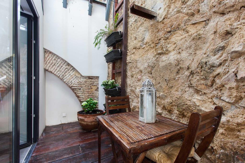 The Old Stables Chiado Apartments Lisbon Luaran gambar