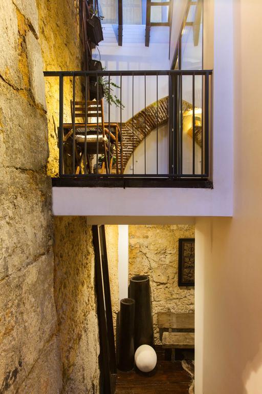 The Old Stables Chiado Apartments Lisbon Luaran gambar